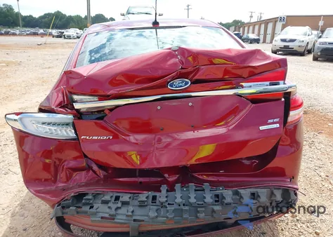 2017 Ford Fusion Se z USA, uszkodzony, nr VIN 3FA6P0HD9HR154432